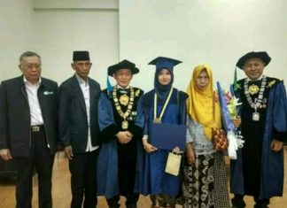 Anak Tukang Becak Asal Cilegon Banten Lulus ITB Predikat Cum Laude