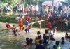 Melihat Keseruan Lomba Pukul Bantal, Memeriahkan Hari Ulang Tahun Republik Indonesia ke-73