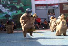 Meriahkan HUT RI Warga Binaan Rutan Klas IIB Serang Ikuti Lomba Balap Karung Pakai Helm