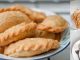 Tips Membuat Pastel Ayam untuk Cemilan Akhir Pekan