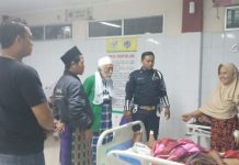 Polda Banten dan Abuya Muhtadi Besuk Korban Selamat di RSUD Berkah Pandeglang