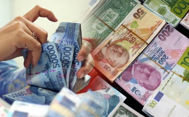 Rupiah Dibuka Tergerus Saat Daya Tarik Mata Uang Safe Haven Meningkat