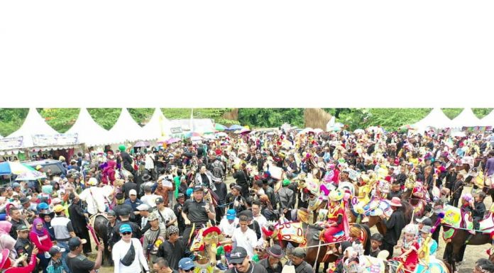 Kirab Panji dan Mahkota Karaton Sumedang Larang Siap Digelar
