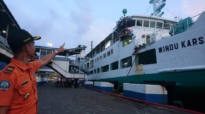 Dua Kapal Bersenggolan di Jalur Perlintasan Laut Merak Bakauheuni, Satu ABK Terjatuh Ke Laut