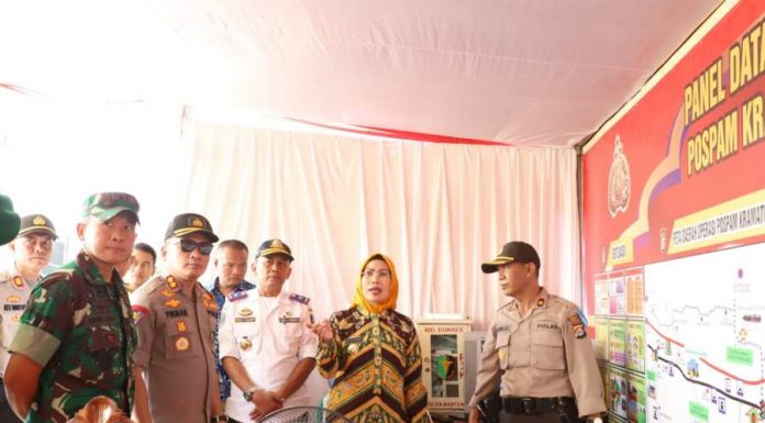 Bupati Serang pantau posko mudik Lebaran pastikan pemudik nyaman