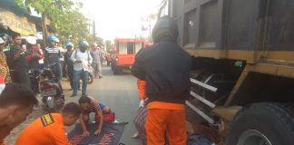 Basarnas Banten Evakuasi Pemotor Tewas Terlindas Truk