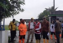 Bupati Tatu Pantau Lokasi Banjir di Tiga Kecamatan