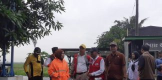 Bupati Tatu Pantau Lokasi Banjir di Tiga Kecamatan