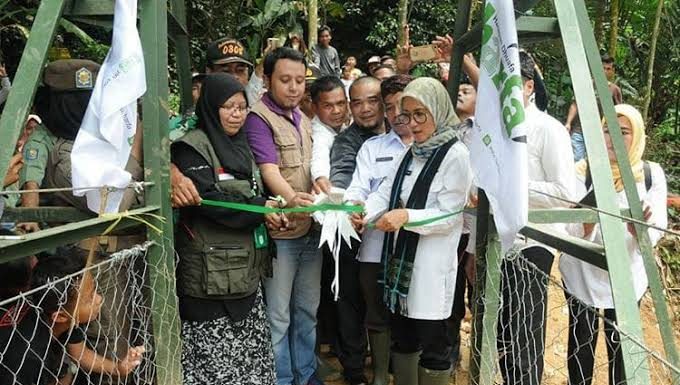 Bupati Lebak, Resmikan Jembatan Gantung Satu Persatu Mulai Terbangun
