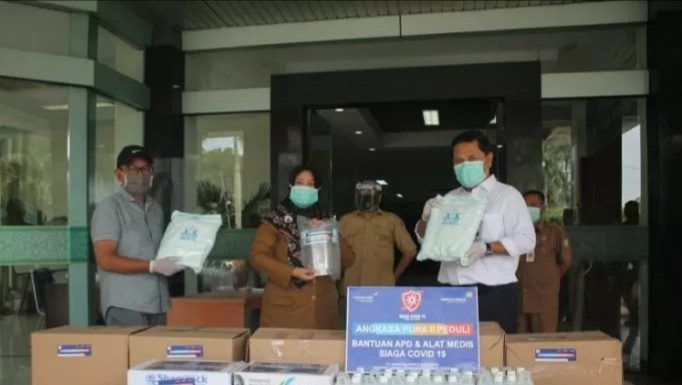 TJSL Kota Tangerang Terima Bantuan Alat Medis Terkait COVID-19