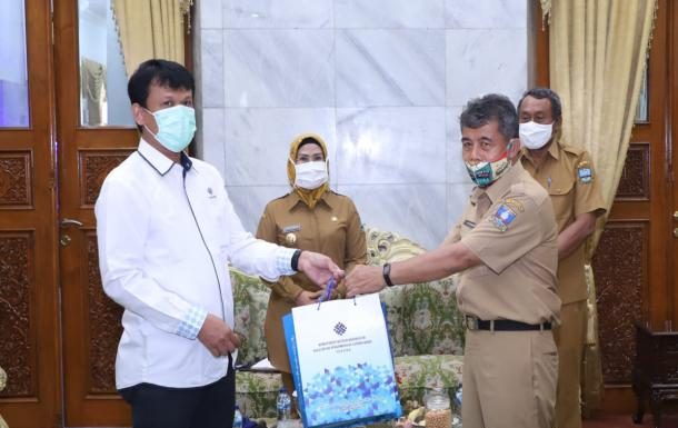Bupati Serang Apresiasi Seluruh Bantuan Untuk Korban COVID-19