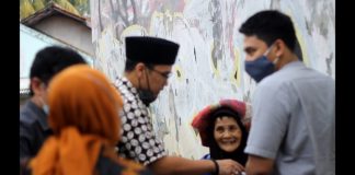 Bertemu di Jalan, Pilar Borong Ubi Nenek Naisah