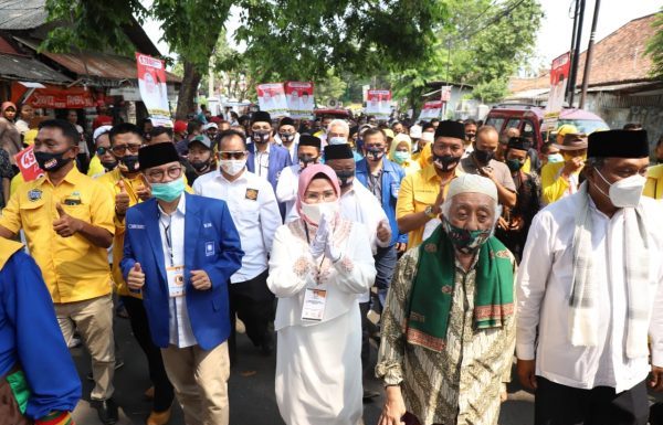 Pilkada Serang, Dikawal Ulama Banten, Pasangan Tatu-Pandji Resmi Daftar ke KPU