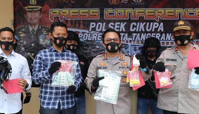 Polisi Tangerang Sita 1.722 Butir Obat Keras Tanpa Izin