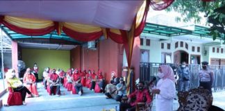 Gelar kampanye, Ratu Tatu Terapkan Prokes Dengan Ketat
