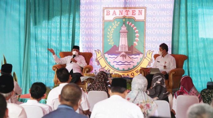 Gubernur Wahidin Minta Para Guru Jadi Teladan Disiplin Prokes COVID-19
