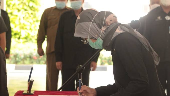 Bupati Iti Lantik Penjabat Sekretaris Daerah Kabupaten Lebak