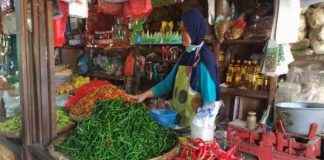 Harga Cabai Rawit di Pasar Tradisional Taman Sari Kota Serang Melonjak