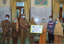 Bupati Serang Lanjutkan Program Kuliah Gratis, Anak buruh dapat Beasiswa