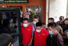 Kejati Tahan Dua Pejabat Pemprov Banten Terkait Hibah Ponpes