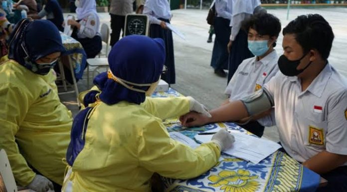 Pelajar usia 12 Sampai 17 Tahun di Kabupaten Tangerang Mulai Divaksinasi