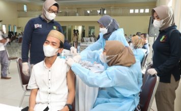 Polda Banten Turunkan 130 Vaksinator untuk Capai Target Vaksinasi 19.500 Orang