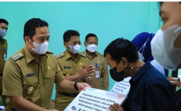 Pemkot Tangerang Berikan Bantuan Sosial Biaya Pendidikan Kepada 237 Mahasiswa