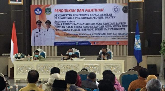 Update Kapasitas Kepsek, Dindik Provinsi Banten Berikan Pelatihan Terkait Ketentuan Baru