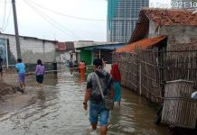 Sudah Sepekan, Banjir Rob Setinggi 50 Cm Masih Melanda Pesisir Kabupaten Tangerang