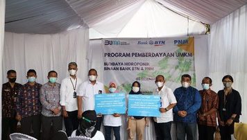 BTN &PNM Hadirkan Greenhouse Hidroponik di Lebak