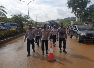 Uji Coba Ganjil Genap, Polres Cilegon Putar Balik Puluhan Kendaraan