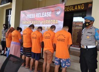 Edarkan Sabu, 2 Ibu Rumah Tangga di Pandeglang Diciduk