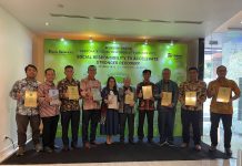 PT IKPP Serang dan 8 Unit Usaha APP Sinar Mas Raih Penghargaan CSR Award
