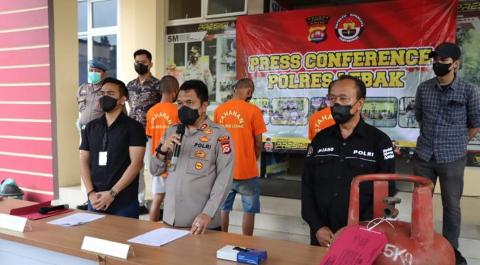 Niat Cari Untung Gas Elpiji, Tiga Pria ini Ditangkap Polisi