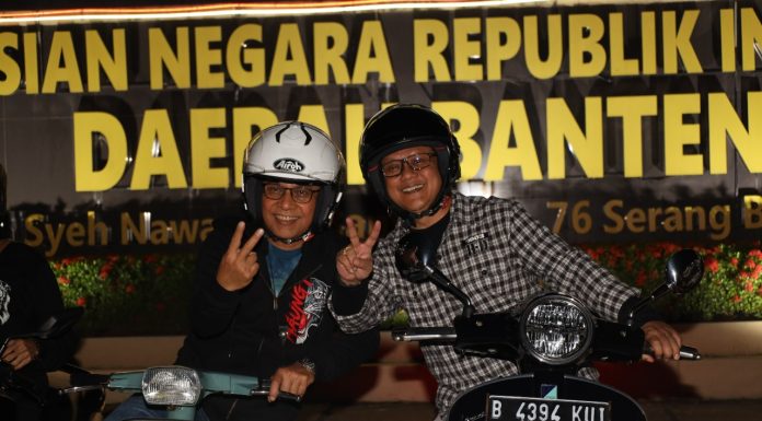 Polda Banten Gelar Fun Vespa Maung