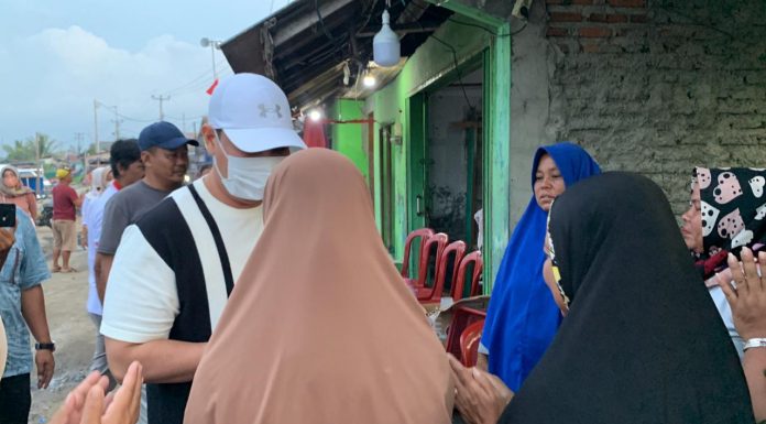 Budi Rustandi Kunjungi Korban yang Tenggelam di Perairan Karangantu