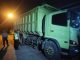 Pria ini Tewas Usai Lompat Dari Truck dan Terlindas