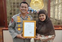 Terima Peninggalan Dalang Ki Manteb Soedarsono, Kapolda Banten : Nilai Sejarah yang Tinggi