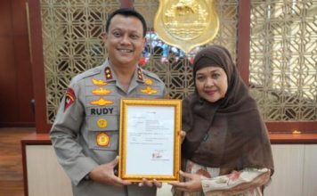 Terima Peninggalan Dalang Ki Manteb Soedarsono, Kapolda Banten : Nilai Sejarah yang Tinggi