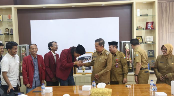 Terima Audiensi IMM, Walikota Ucap Normalisasi Sungai Cibanten Tahun ini Dilaksanakan