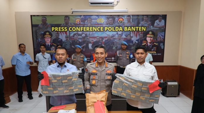 Polda Banten Tangkap 2 Pelaku Korupsi Pembangunan Jalan Akses Pelabuhan di Cilegon