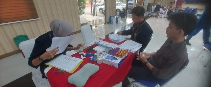 Polda Banten Cek Kesehatan Anggota yang Terlibat Operasi Mantap Brata Pemilu 2024
