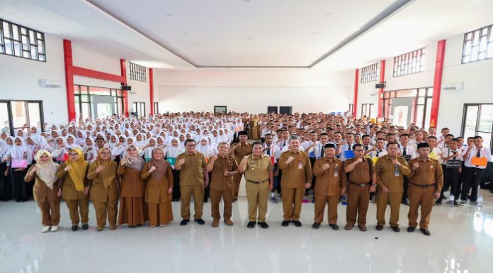 Pj Gubernur Banten Buka MPLS di tingkat SMA, SMK dan SKh se-Provinsi Banten