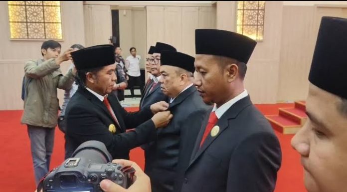 Komisioner KI dan BPSK Provinsi Banten Resmi Dilantik
