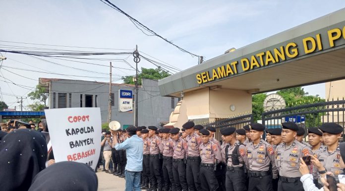 Polda Banten Tangkap 11 Warga Pembakar Kandang Ayam Padarincang Banten