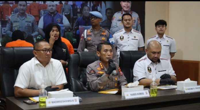 Ditreskrimsus Polda Banten Tangkap Pelaku Oplos Pertamax