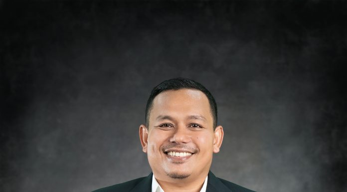 “Islam Gaya Baru” di Serang: Ketika Kesalehan Bertemu Kosmetik dan Sekolah Islam