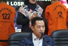 Ribuan Lembar Rupiah dan Dollar Palsu Disita Ditreskrimum Polda Banten dari Dua Pelaku