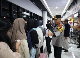 124 Ribu Penumpang Diseberangkan dari Pelabuhan Merak Dalam Sehari