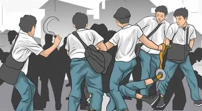 Ngeri! Pulang Sekolah, Dua Pelajar SMP di Serang Disabet Samurai oleh Kelompok Remaja
